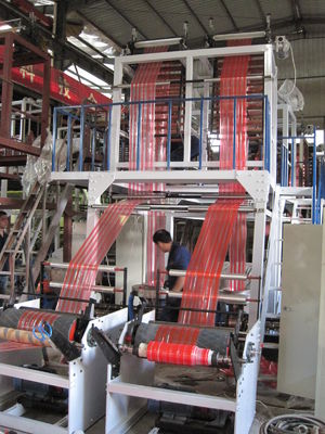 China LDPE-/HDPEdoppelte Hauptfolienblasen-Maschine benutzt für doppelte Farbplastiktaschen fournisseur